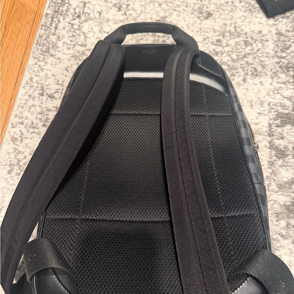 Louis Vuitton Micheal Damier Graphite Backpack 100% authentic - Picture 3 of 11